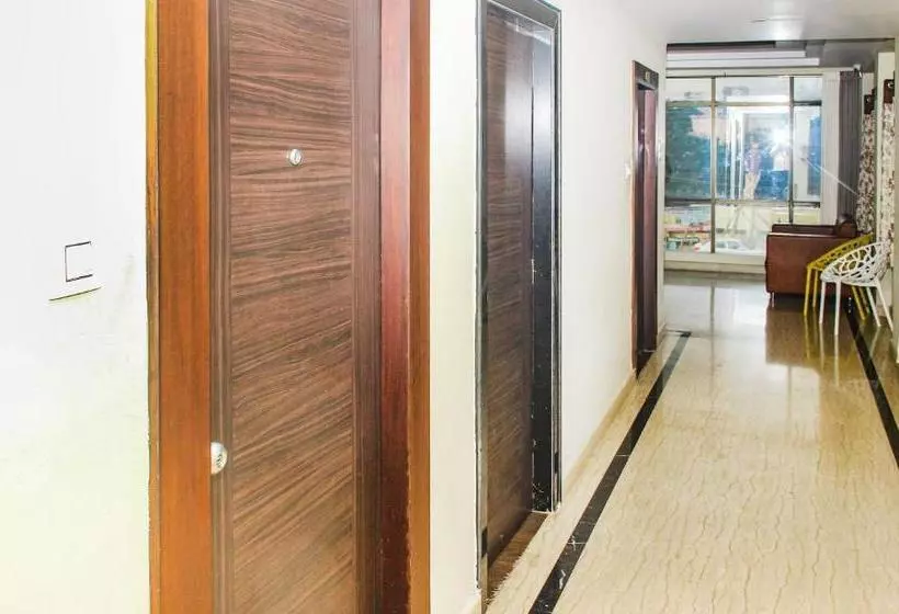 Hotelli Dcm Grand