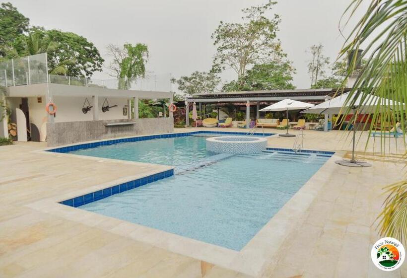 هتل Finca Naranjal