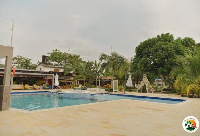 هتل Finca Naranjal