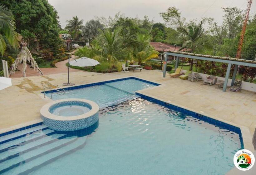 هتل Finca Naranjal