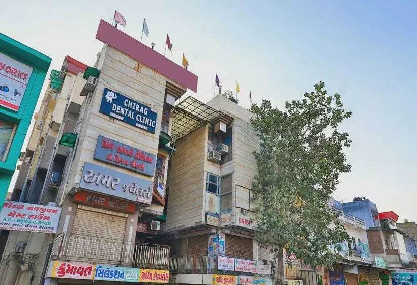ホテル O Navjivan