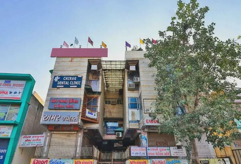 ホテル O Navjivan