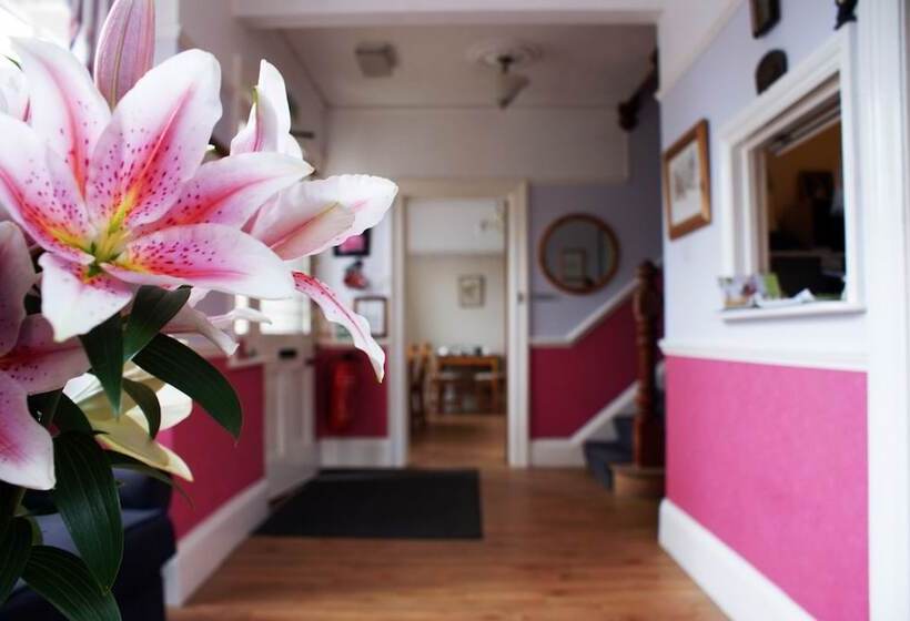 Bed and Breakfast Gable End Guest House