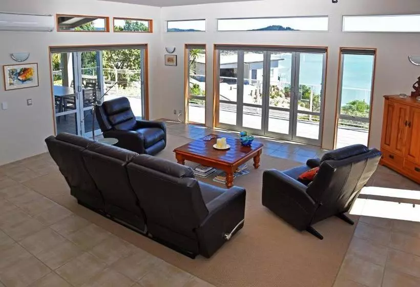 Fantail B&b