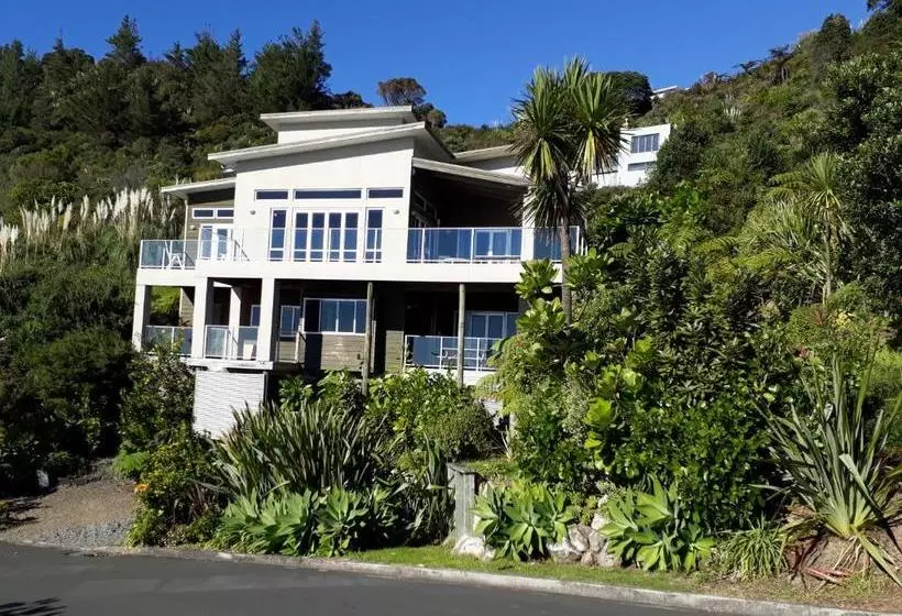 Fantail B&b