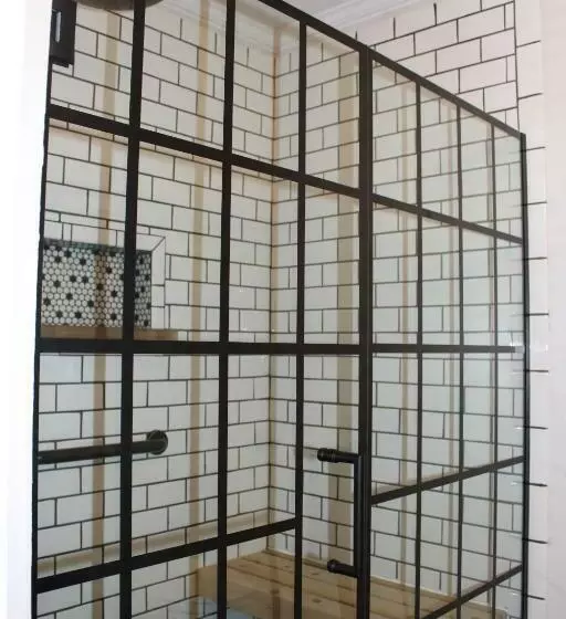 ホテル Cedar Court Inn