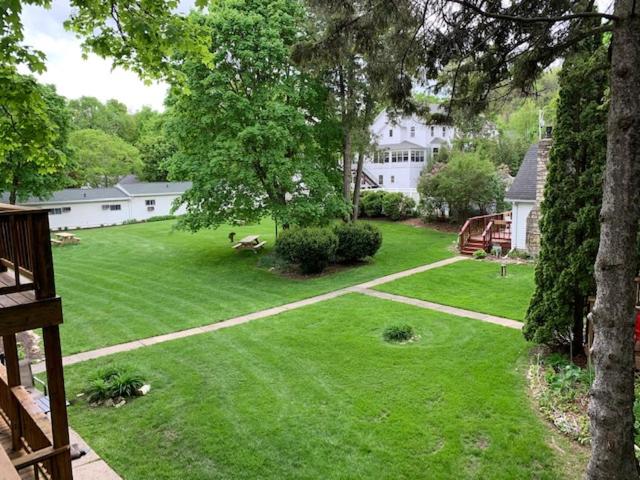 فندق Cedar Court Inn