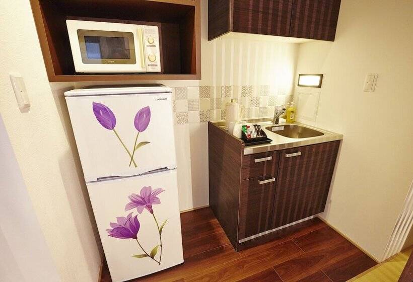 Отель Sanrriott Kitahama