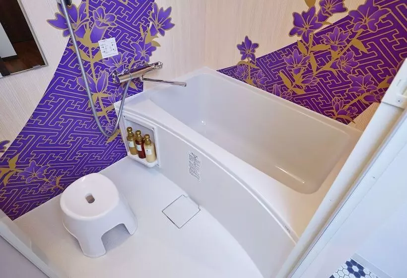 هتل Sanrriott Kitahama