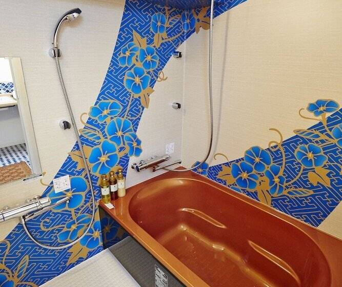 Отель Sanrriott Kitahama