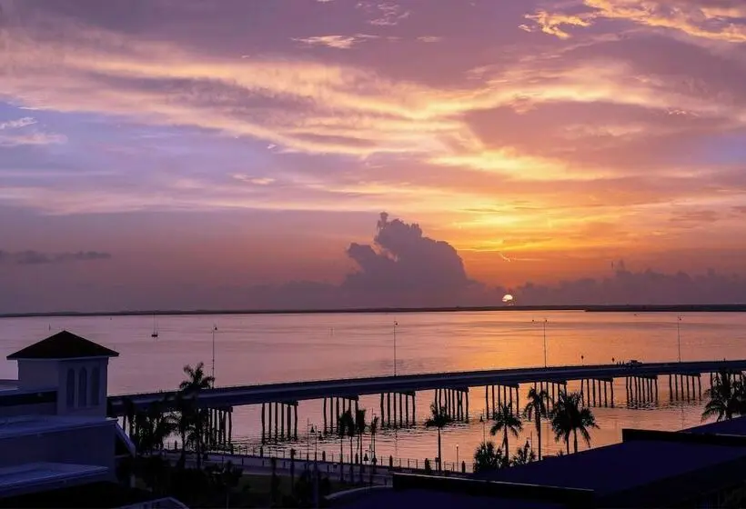 ホテル Springhill Suites By Marriott Punta Gorda Harborside