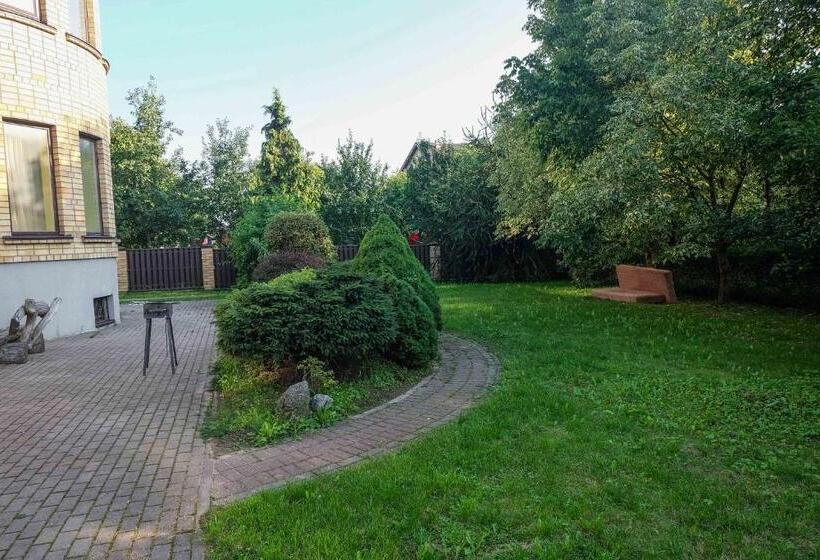 Pension A&l Private Rooms In Kaunas