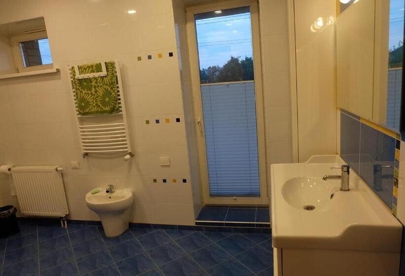 Pension A&l Private Rooms In Kaunas