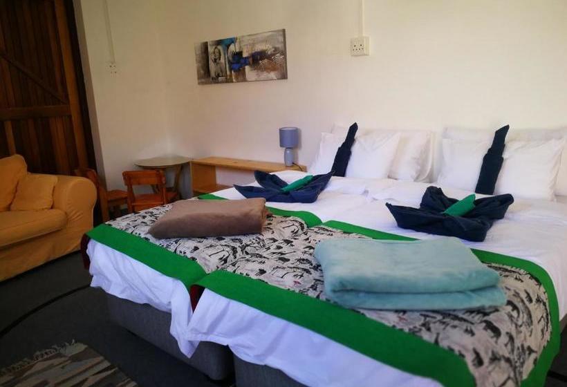 پانسیون All African Colours Guesthouse Swakopmund