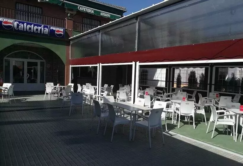 پانسیون Cafe Hostal Casa Manolo