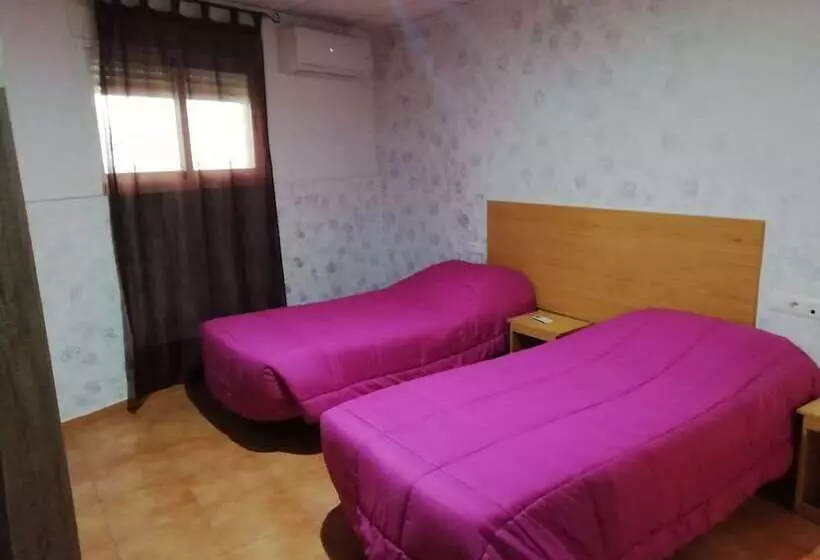 پانسیون Cafe Hostal Casa Manolo