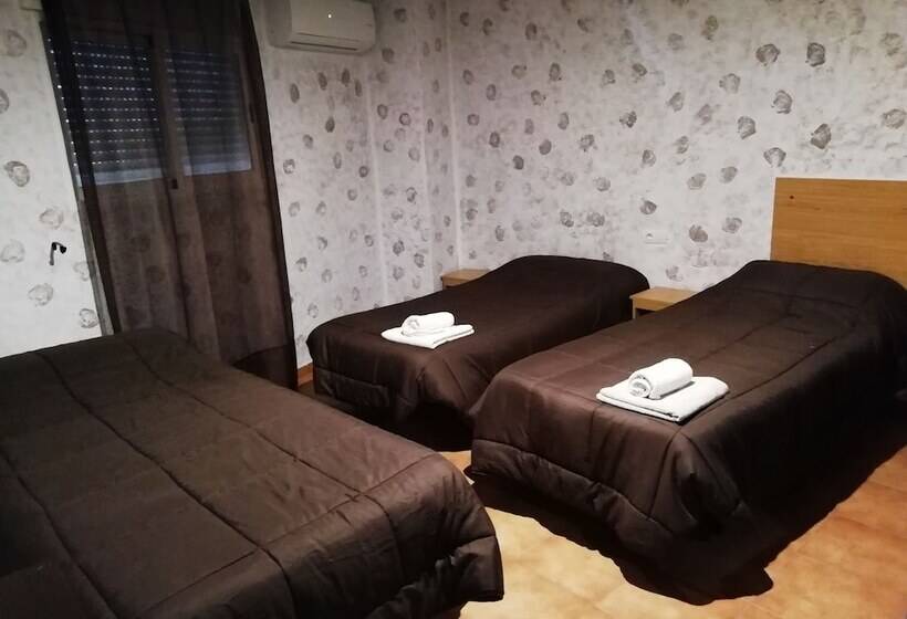 ペンション Cafe Hostal Casa Manolo