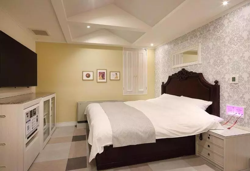 ホテルバースデー岐阜西店 Hotel Birthday Gifuwest