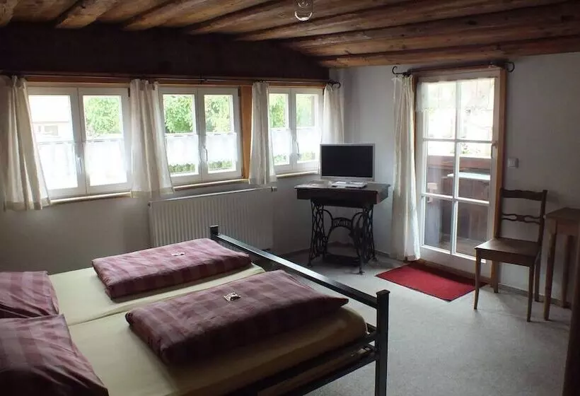 Retkeilymaja Gästehaus Gerlinger