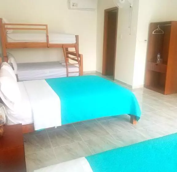 Hotelli Villa Turquesa