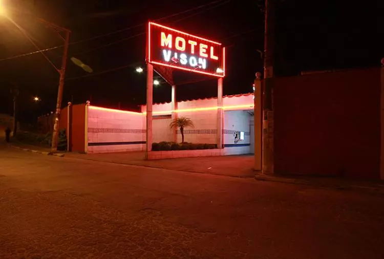 Motel Vison