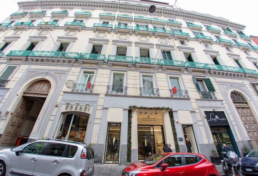 تختخواب و صبحانه Leone Camere D'autore