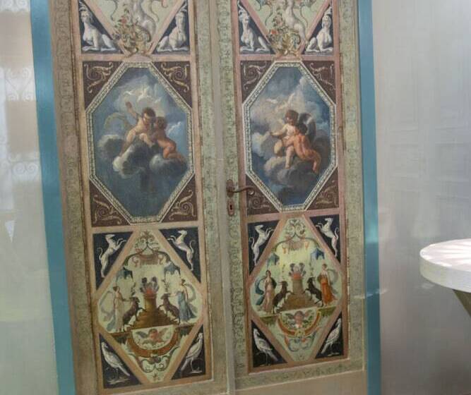 تختخواب و صبحانه Leone Camere D'autore