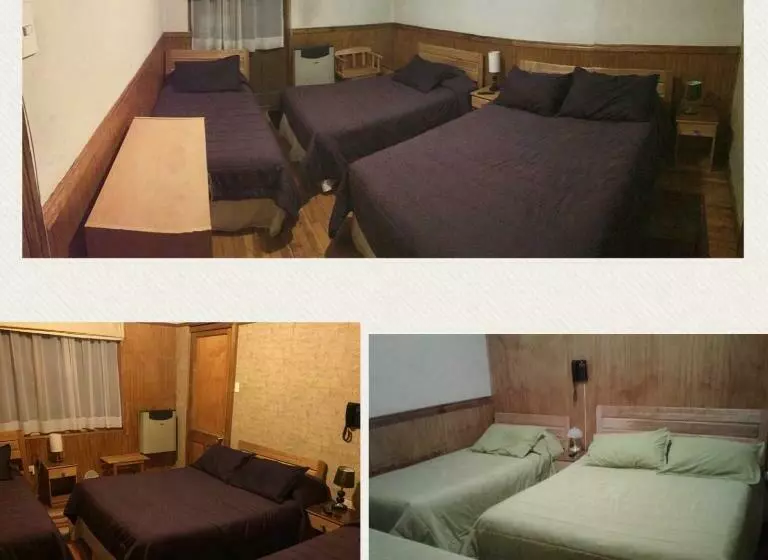 پانسیون Hostal Chalet Las Violetas
