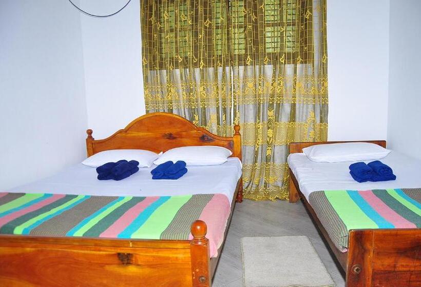 ペンション Mother House