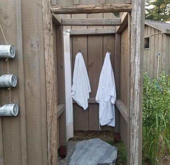 Four Ninety Muskoka B & B