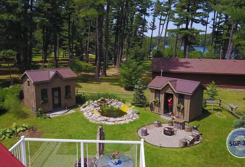 Four Ninety Muskoka B & B