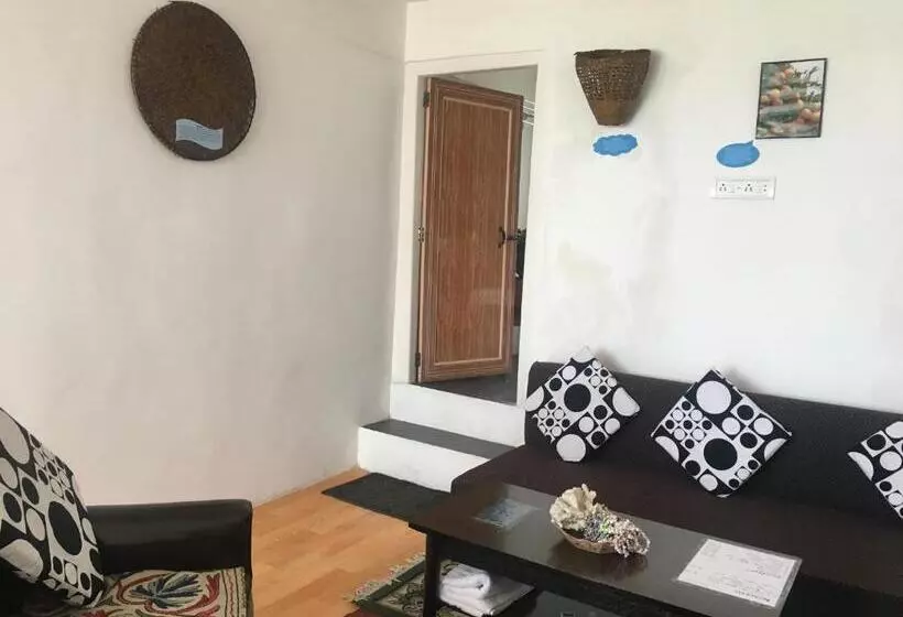 Hideout Backpackers Hostel