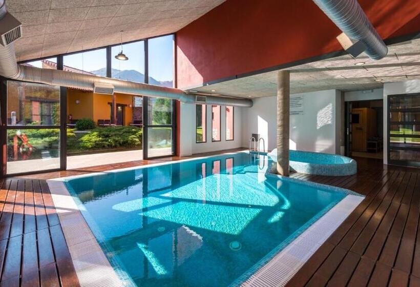 فندق Fuentes Blancas