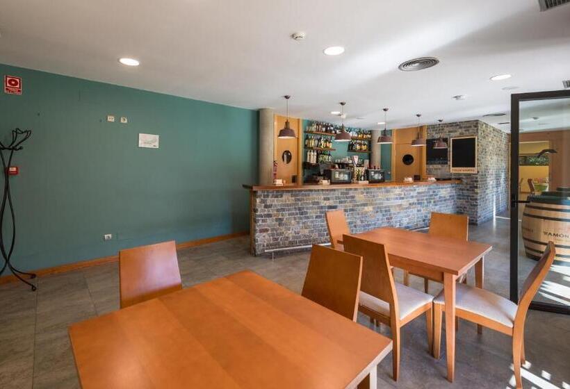 فندق Fuentes Blancas