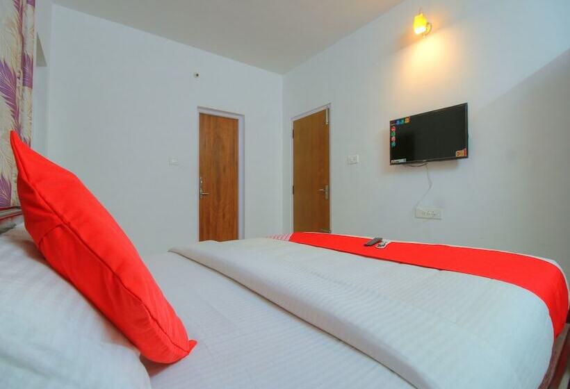 酒店 Lalana Residency