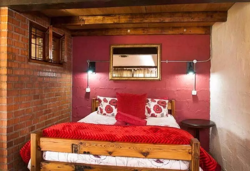 ホテル The Little Club Getaway At The Hay Barn