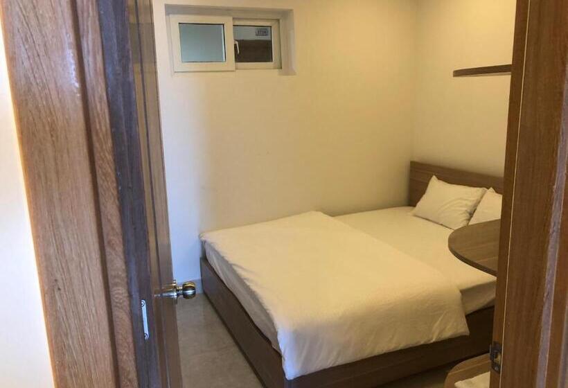 Căn Hộ Nghỉ Dưỡng Mường Thanh Apartment