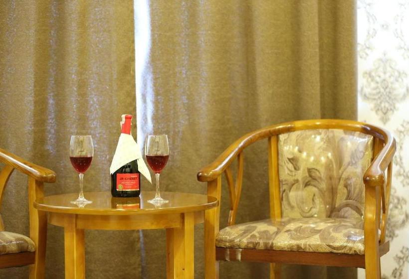 בית מלון כפרי Baigal