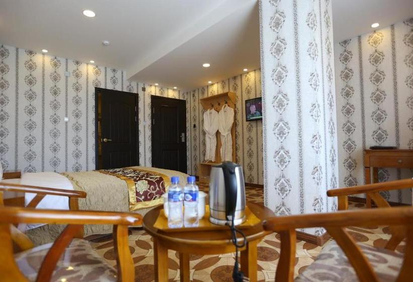 בית מלון כפרי Baigal