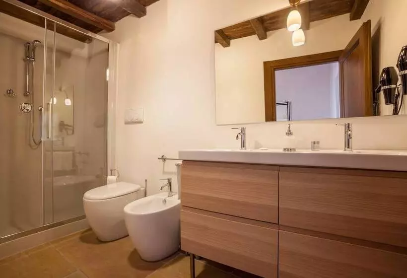 Il Castello Di Campello