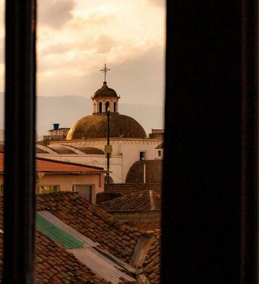 Pansiyon Hostal Café Tiana