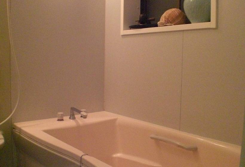 پانسیون Numazu Ikyuuan 沼津一休庵