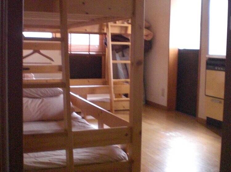 پانسیون Numazu Ikyuuan 沼津一休庵