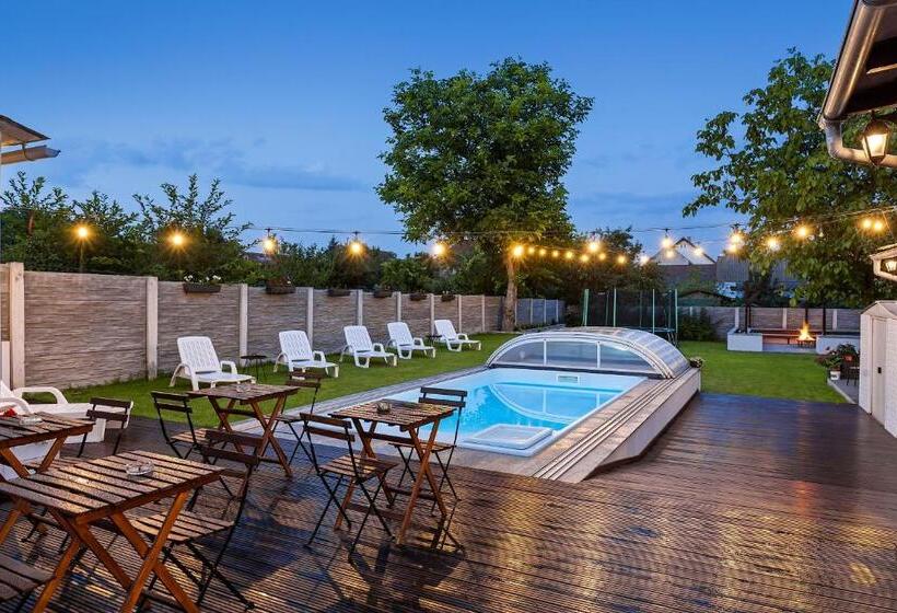 Pensiunea Alina Adults Only