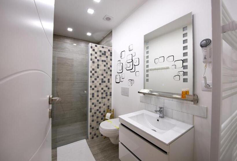 Pensiunea Alina Adults Only