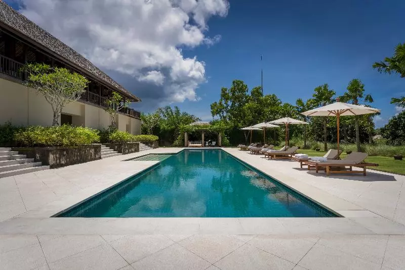 Revīvō Wellness Resort Nusa Dua Bali