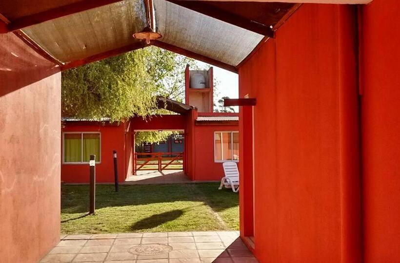 Hostel Cabañas La Viña