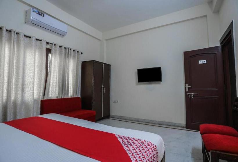 هتل Oyo 15245 Eden