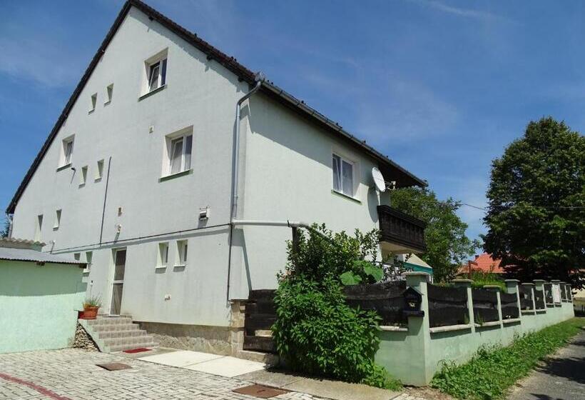 펜션 Szt.flórián