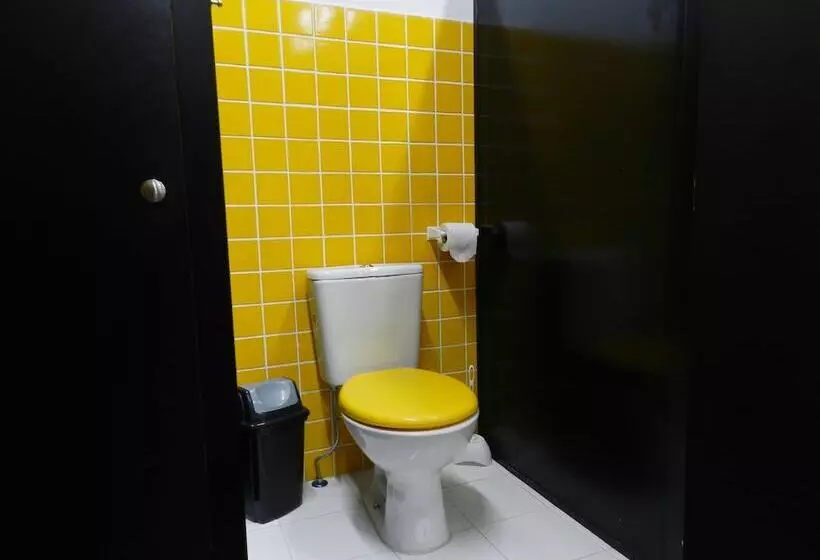 Utopia Hostel